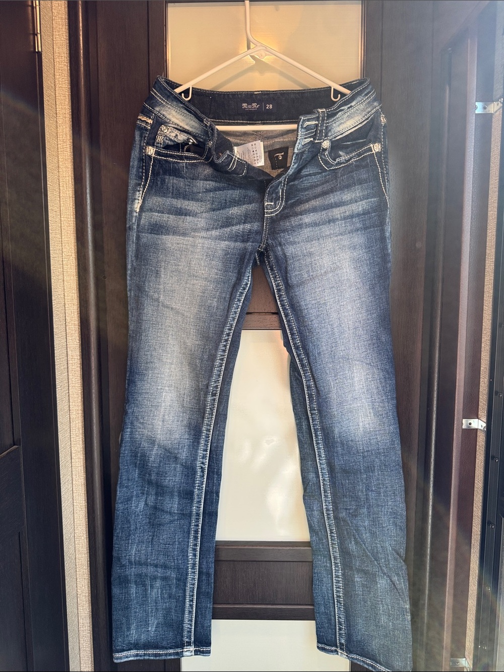 Miss Me Curvy Straight Jeans Size 28 Blue Embellished Pockets 32” Inseam